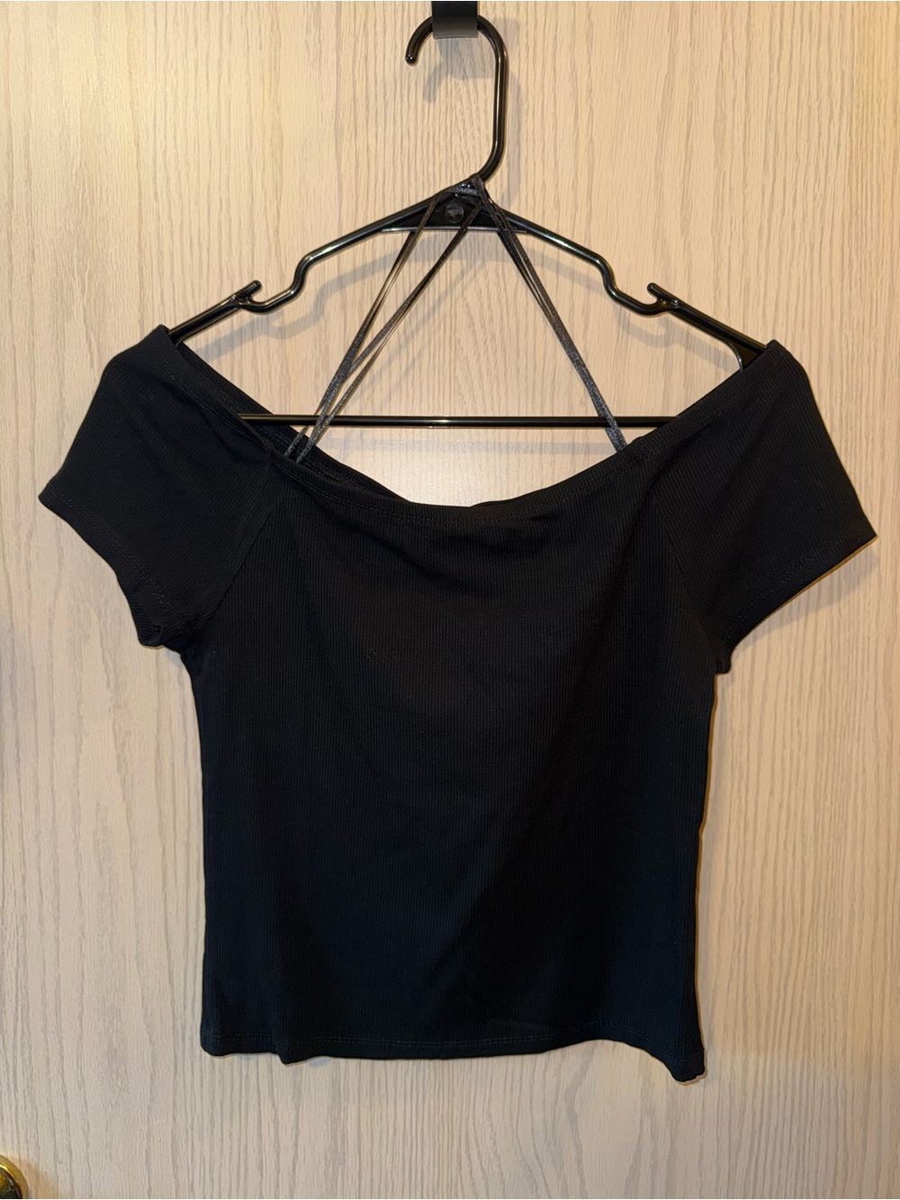 Black Off-Shoulder Short Sleeve Top - Women